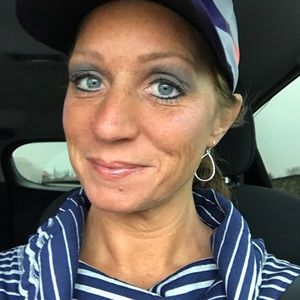 Meet your Posher, Stacey